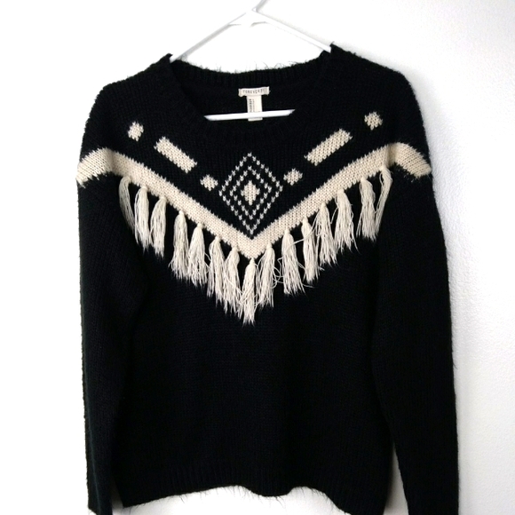 Forever 21 Sweater Black White Tassels Knit Pullover Size Large - Picture 1 of 7